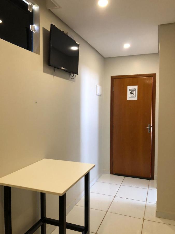 Hotel E Pousada Isis サン・ペードロ エクステリア 写真